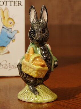 Vintage John Beswick Benjamin Bunny Figurine with Box 1970s Beatrix Potter